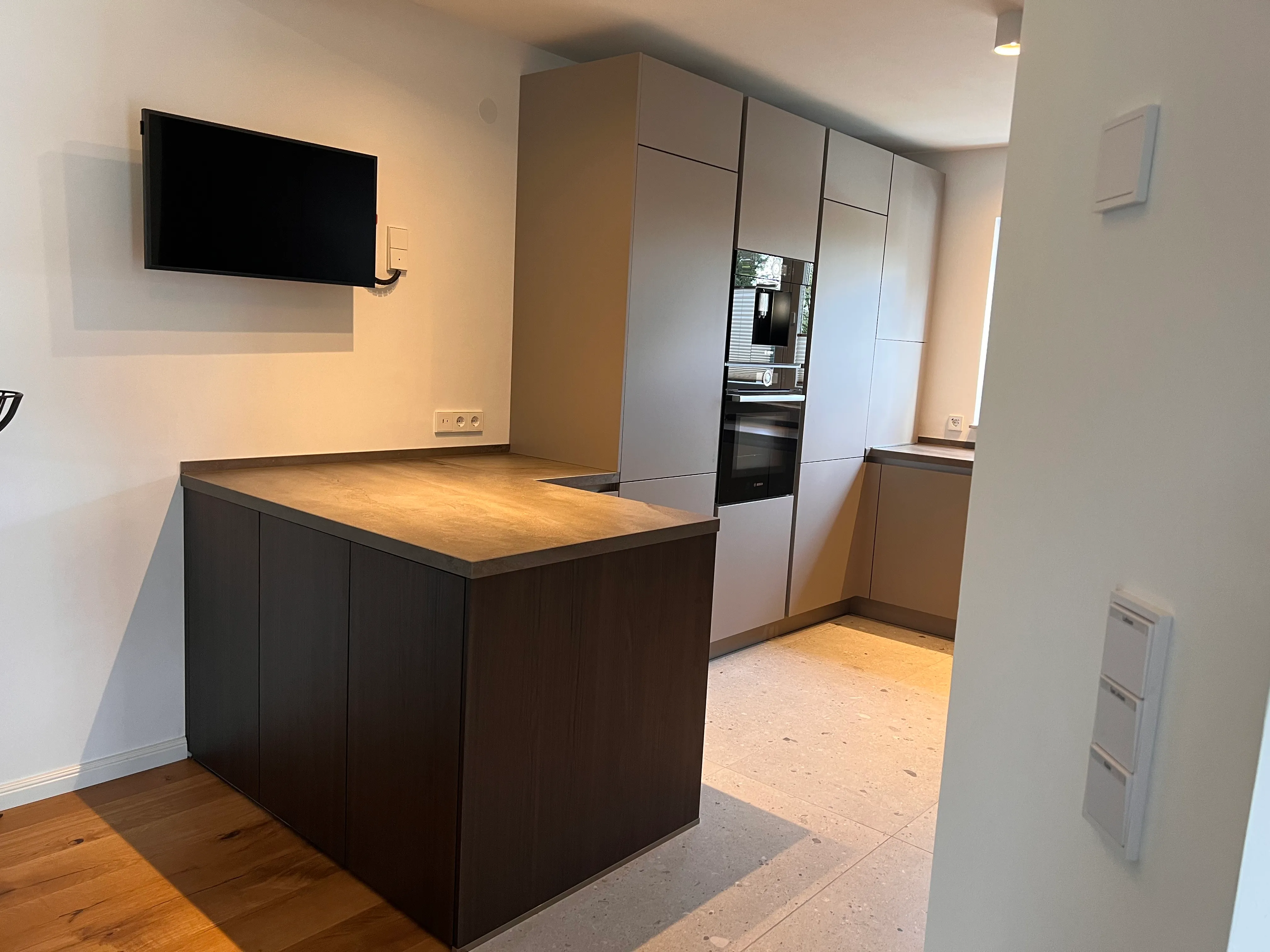 Tresen am Eingang der Küche