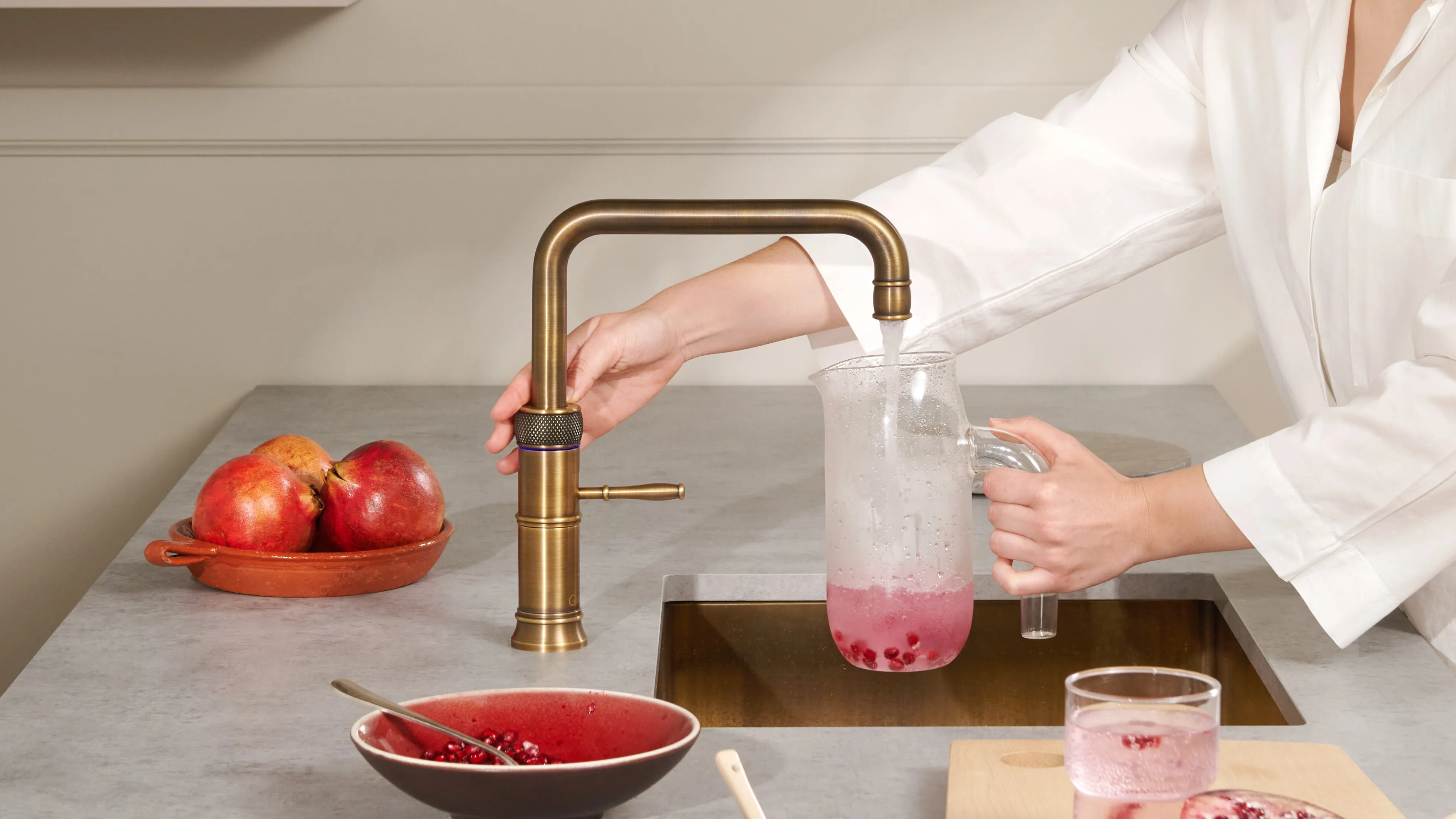 Quooker Classic Fusion Square in Patinated Brass – sprudelndes Wasser